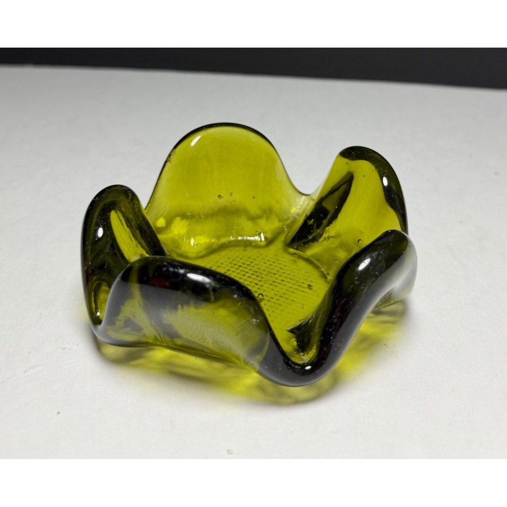 VTG Viking Olive Green Hand Blown Art Glass Ruffled Trinket Dish Ashtray MCM